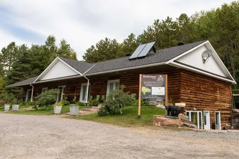 Top 5 Motels to Visit in Algonquin Park, Dream Catcher building by Algonquin Accommodations