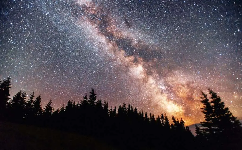 fantastic winter meteor shower and the snow-capped mountains