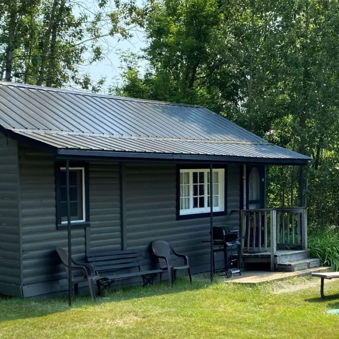 East-Gate-Cabin